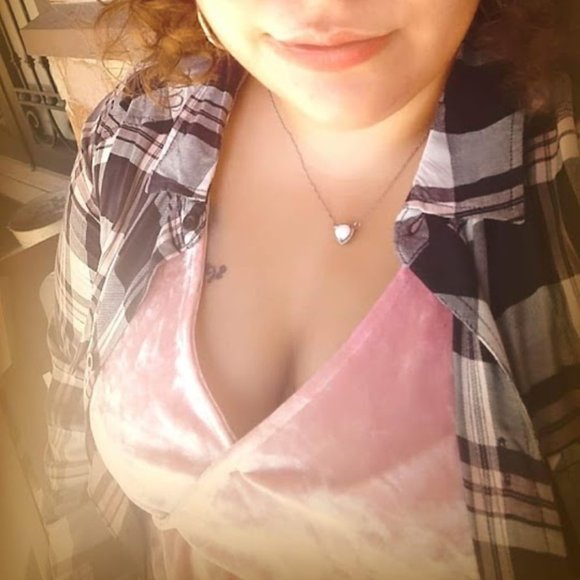 Torrid Pink Crush Velvet Babydoll Top - Picture 4 of 5